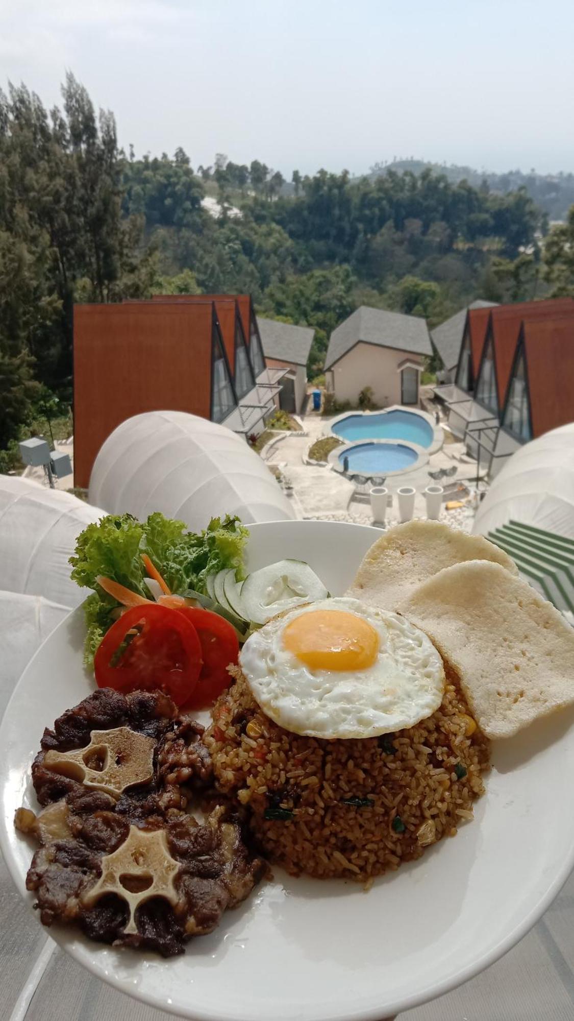 Azana Essence Selo Boyolali Villa Exterior photo